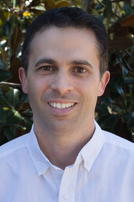 Headshot Chris Abbate